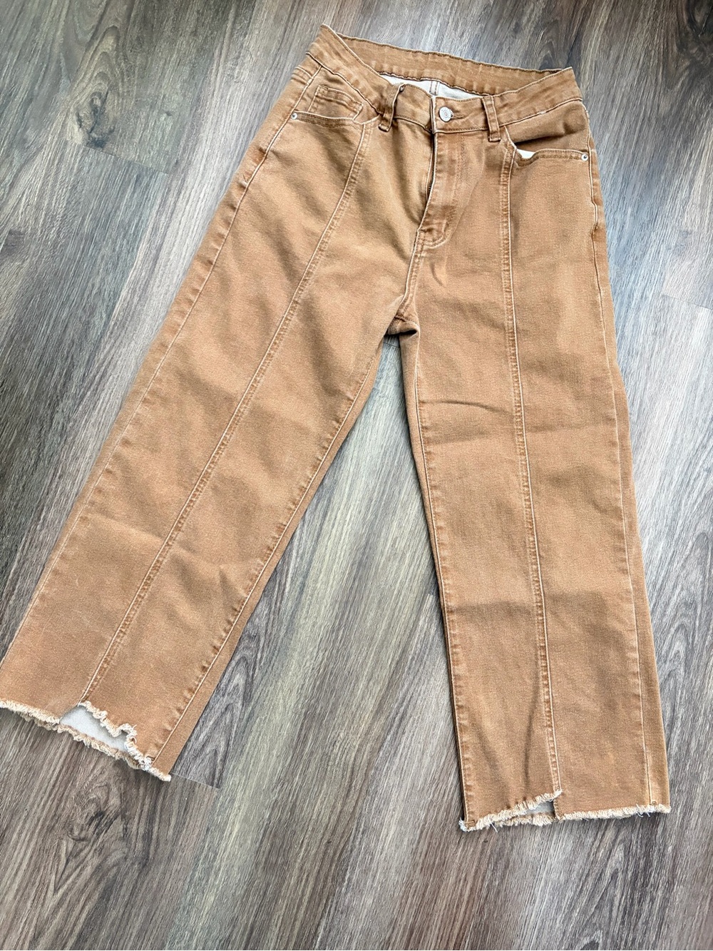 Women’s Ankle Crop Jeans in Caramel Brown